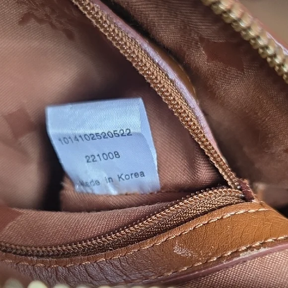 MCM Boston Bag - Picture 10 of 11